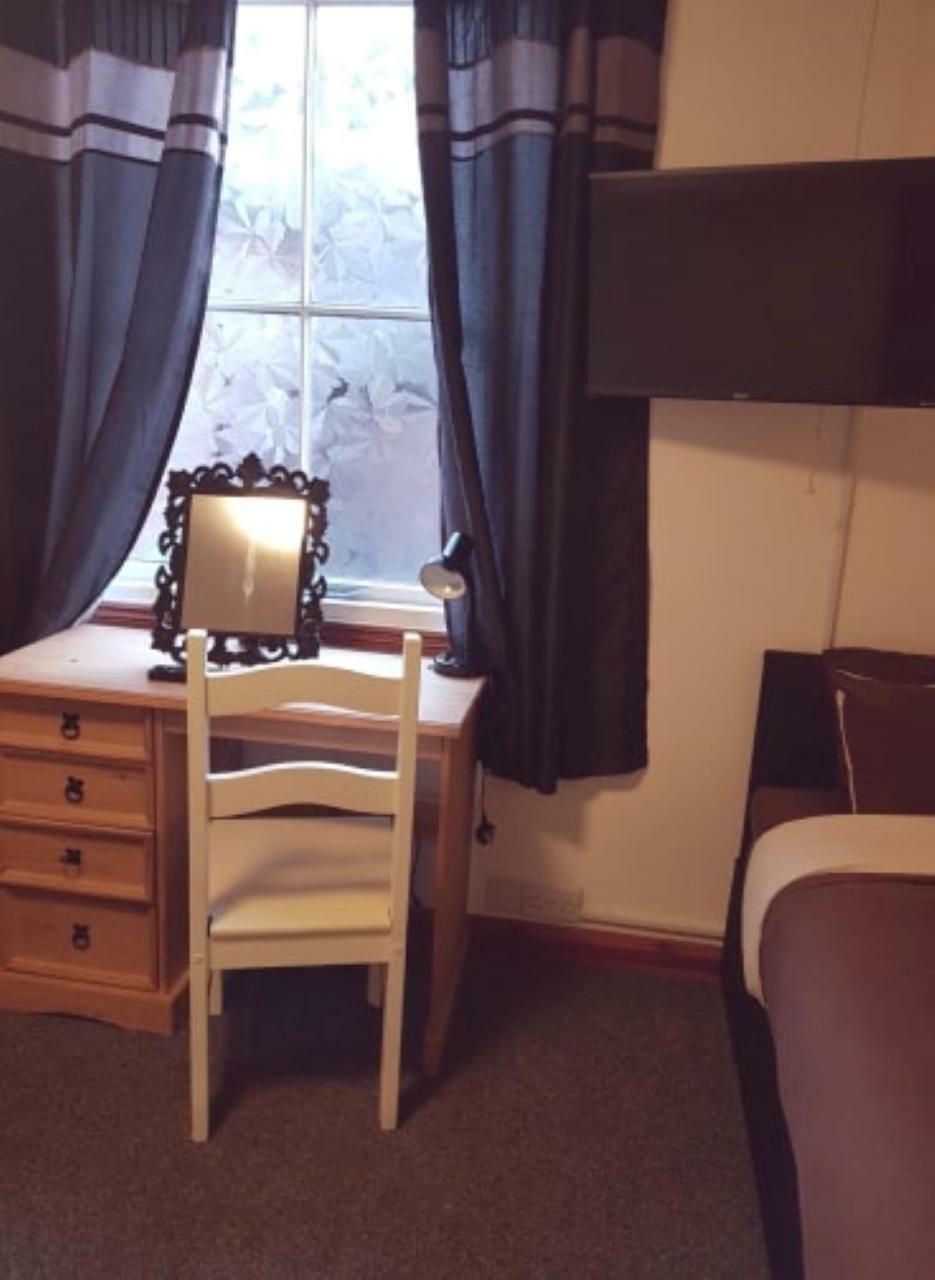 بريج Woolpack Hotel المظهر الخارجي الصورة